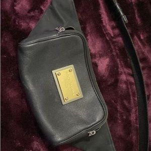 Dolce and Gabbana messenger bag, not a fanny pack